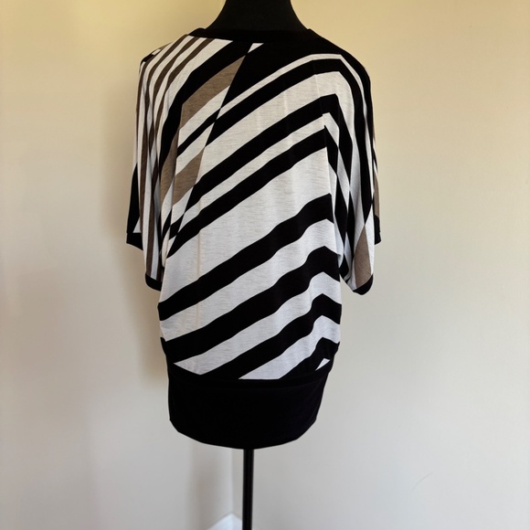 Frank Lyman Design Vintage Striped Black, White & Brown Top - Picture 5 of 8